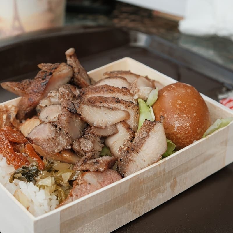 Bento Nhật · Cá hồi teriyaki